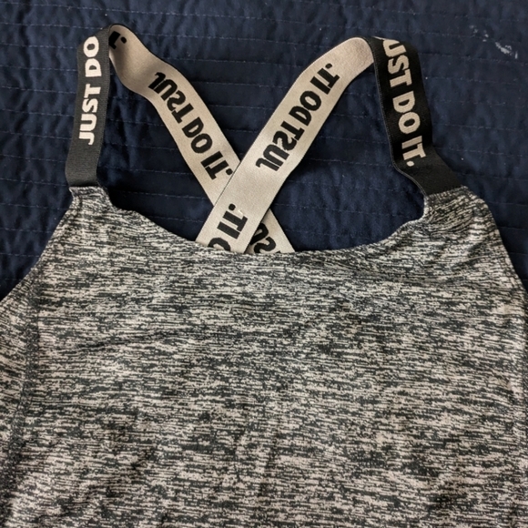 Nike Dri FIT Elastika Training Tank Top Youth  Small Girl Grey NWT 052024 - Picture 4 of 9